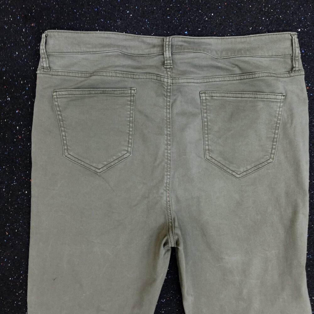 Buffalo David Bitton Havana Olive Green Pants High Rise Ankle Soft Stretch 14/34